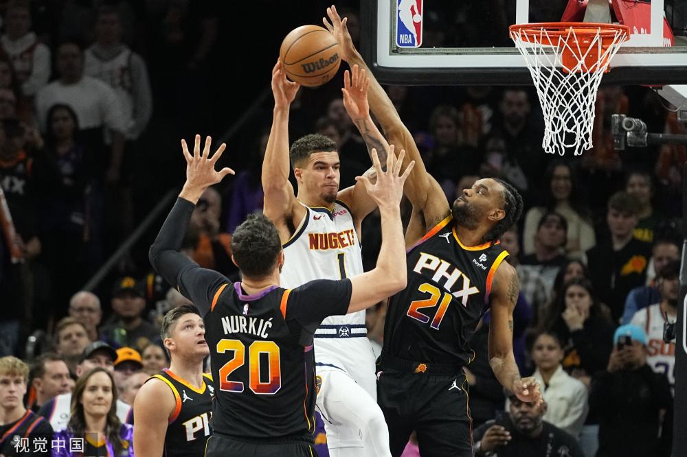 还显示了他 还显示了他